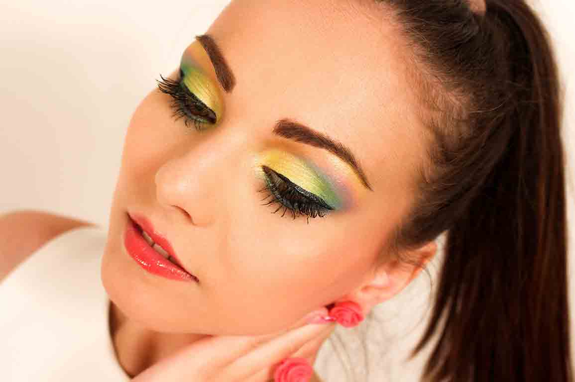 Summer Makeup Tips, Tricks and Products
