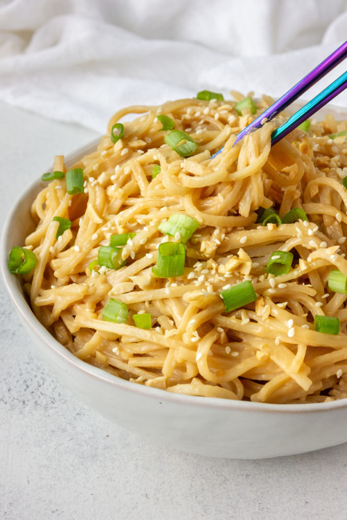 Easy peanut noodles in just 10 minutes!